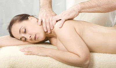 Behandlung der inneren Organe mit Osteopathie