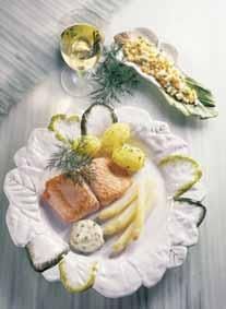 Spargel mit Lachs und Dips