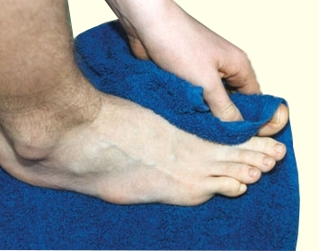 So schützen Sie sich vor einer Fußpilzinfektion