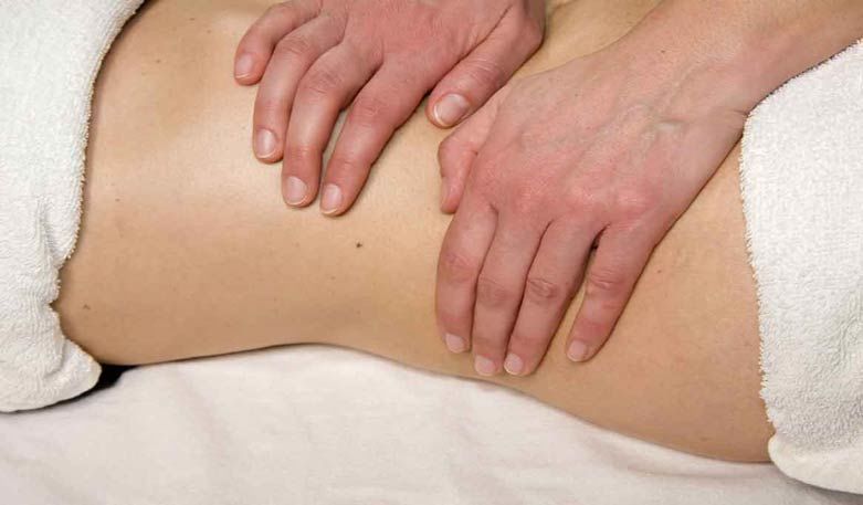 Die osteopathische Behandlung der Hüfte Die osteopathische Behandlung der Hüfte