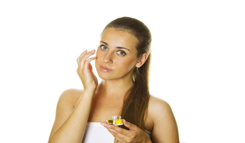 Hautpflege mit der richtigen Ernährung Hautpflege mit der richtigen Ernährung